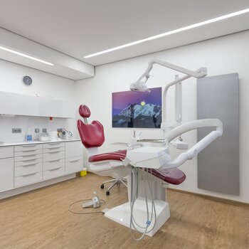 Gabinet dentystyczny Dr. Claar